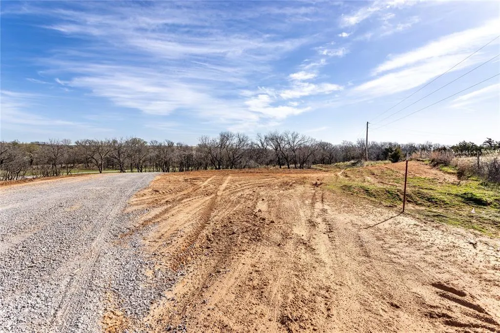 Front exterior — White Tail Road, Weatherford, OK 73096