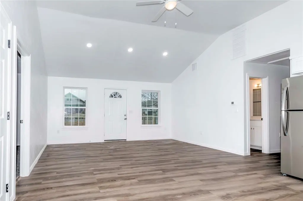 Photo 6 — 824 S Bennett Boulevard, Chandler, OK 74834