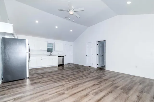 Photo 7 — 824 S Bennett Boulevard, Chandler, OK 74834