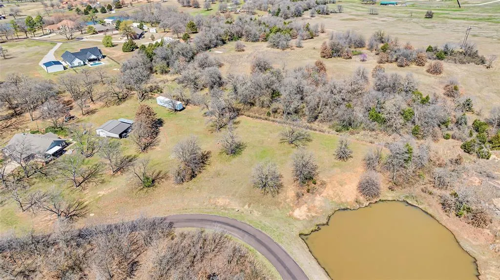 Photo 2 — E County Road 1517, Paoli, OK 73074