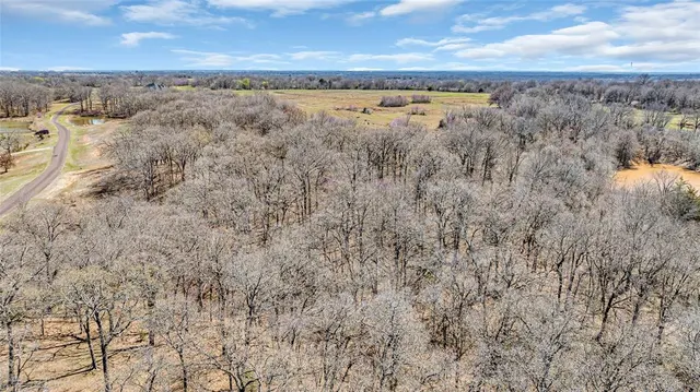 Photo 3 — E County Road 1517, Paoli, OK 73074