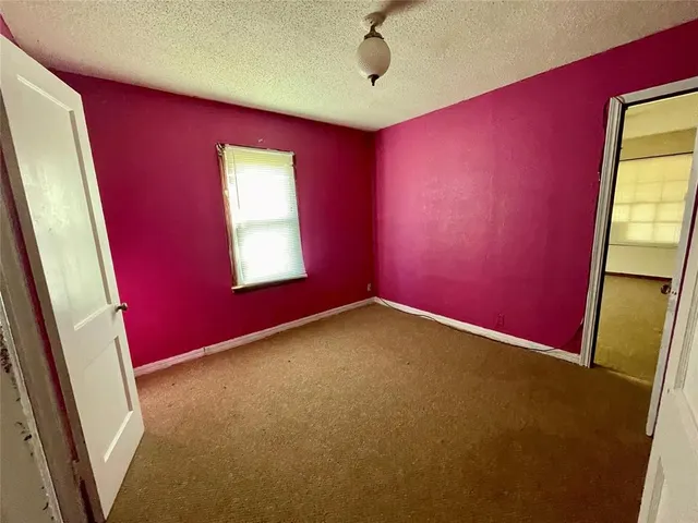 Photo 6 — 604 N 3rd Street, Clinton, OK 73601