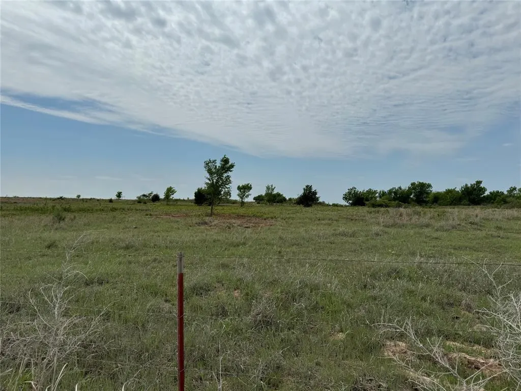 Photo 2 — 1640 CS 2960, Blanchard, OK 73010