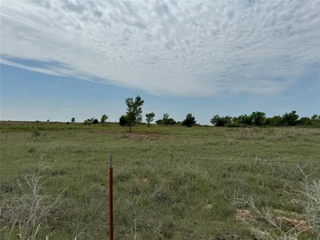Photo 2 — 1640 CS 2960, Blanchard, OK 73010