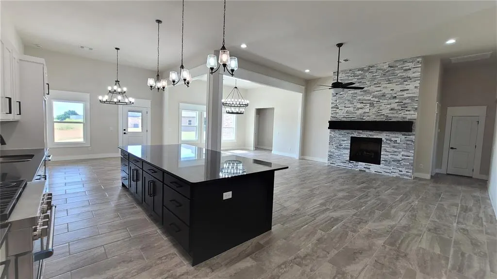 Photo 17 — 200 Braxton Way, Yukon, OK 73099