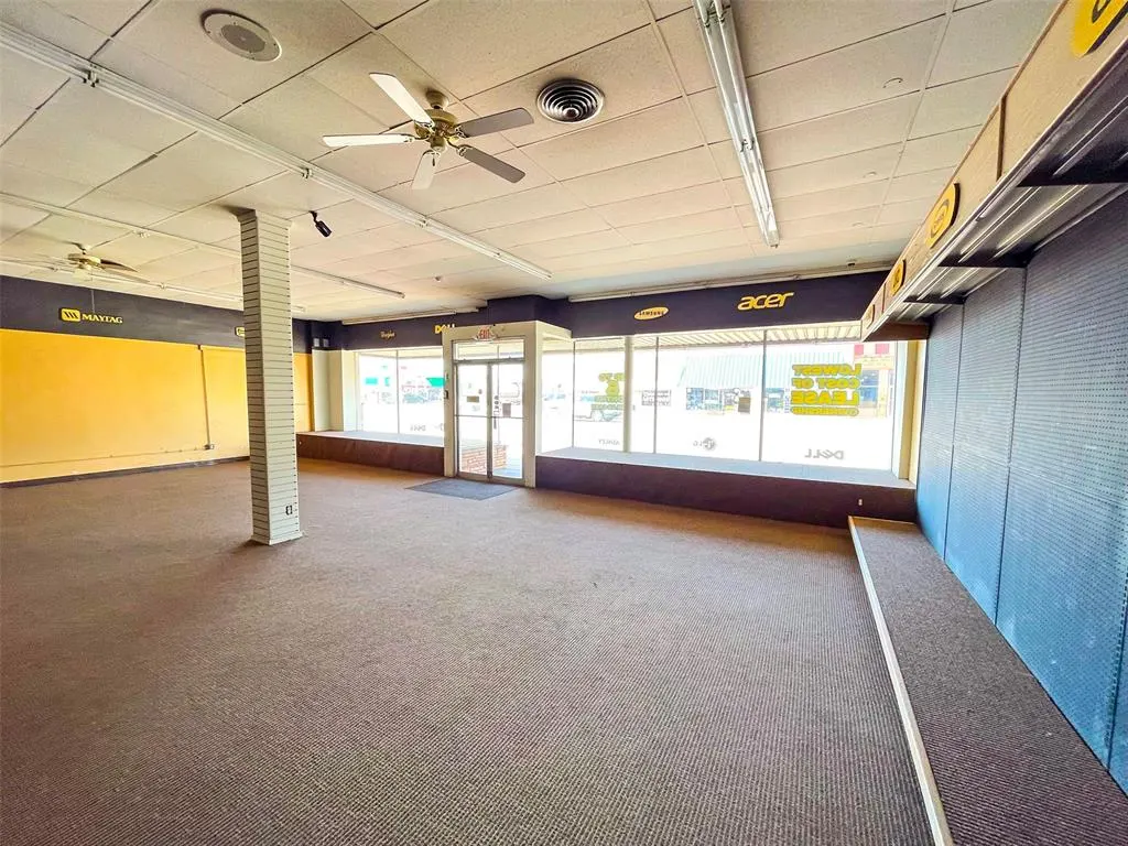 Photo 13 — 104 E Graham Avenue, Pryor, OK 74361