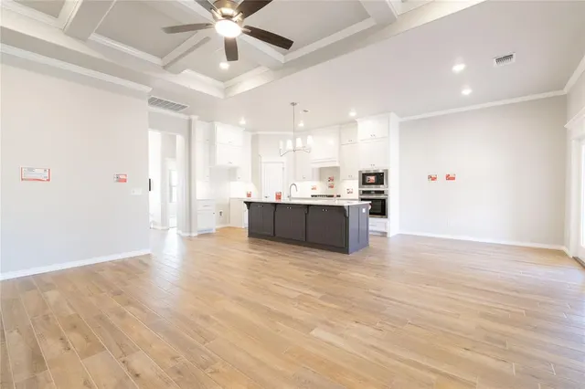 Photo 3 — 13101 NE 8th Street, Choctaw, OK 73020