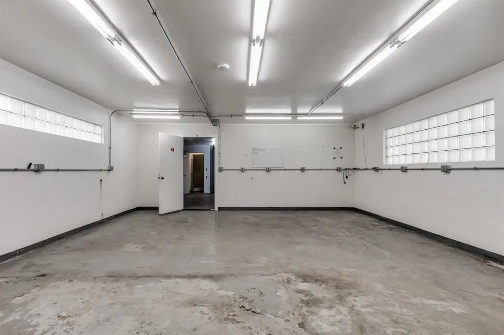 Photo 17 — 402 W Highland Street, Tecumseh, OK 74873