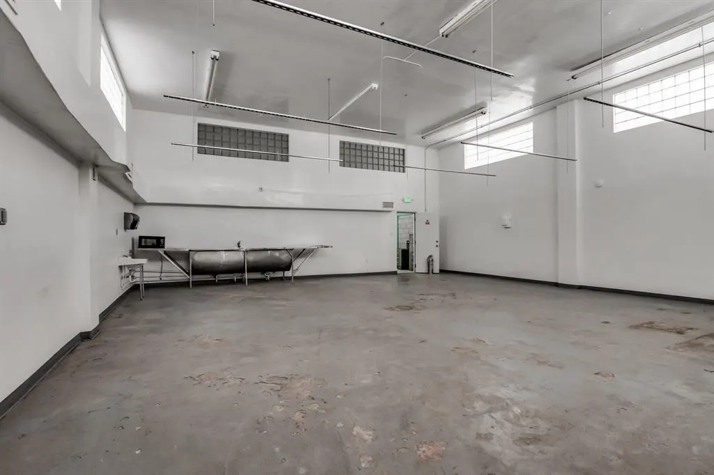 Photo 39 — 402 W Highland Street, Tecumseh, OK 74873