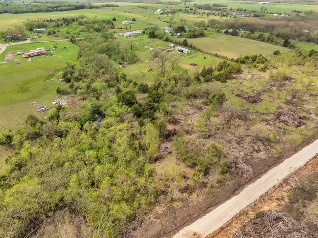 Photo 3 — 13 N County Road 3387, Stratford, OK 74872