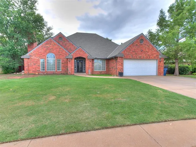 Photo 5 — 1604 Harvey Brown Drive, Kingfisher, OK 73750