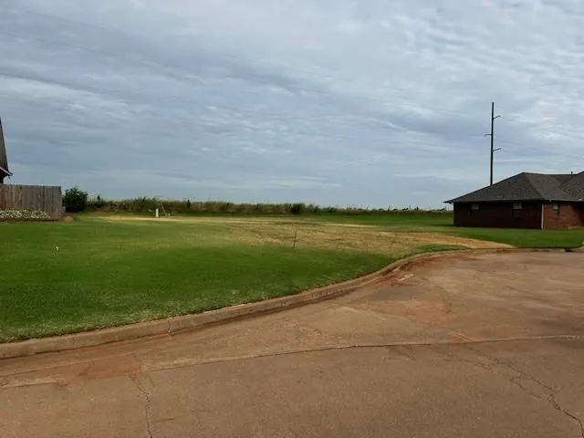 Photo 3 — W Fay Avenue, Kingfisher, OK 73750