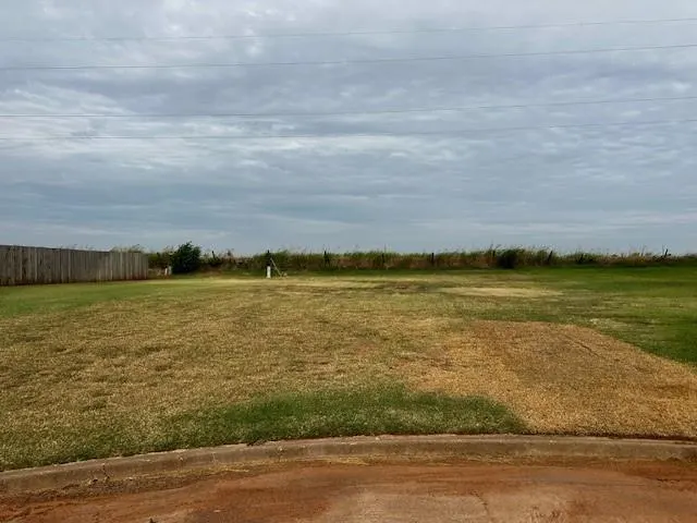 Photo 4 — W Fay Avenue, Kingfisher, OK 73750