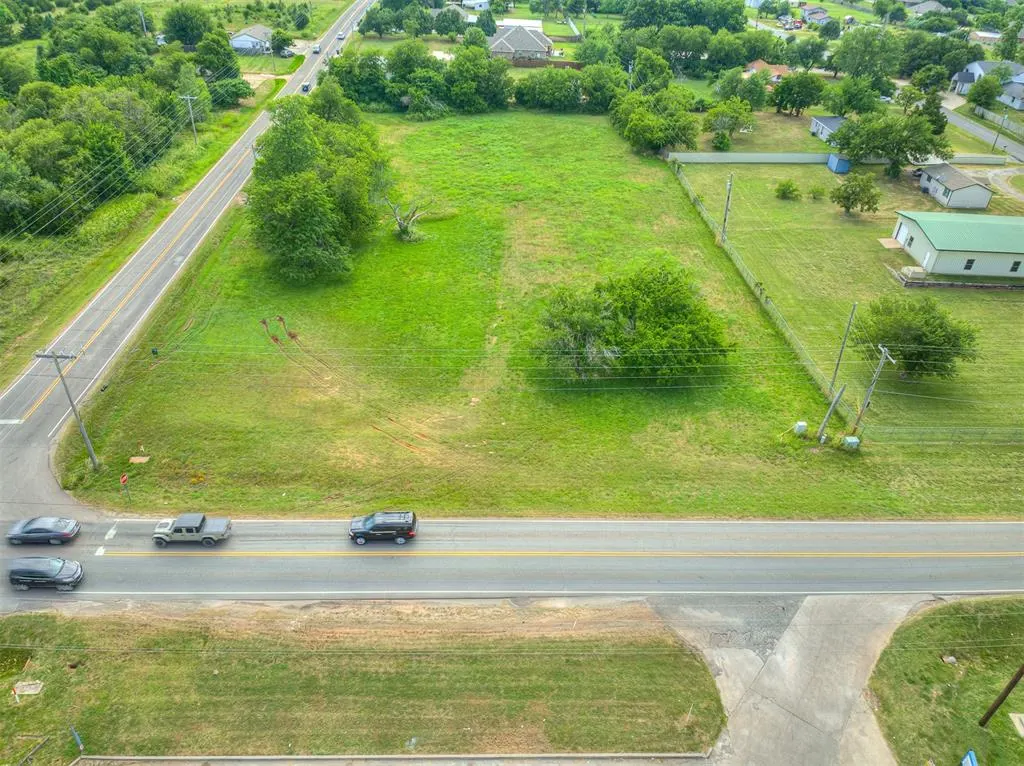 Photo 9 — NE 12th Street, Oklahoma City, OK 73160
