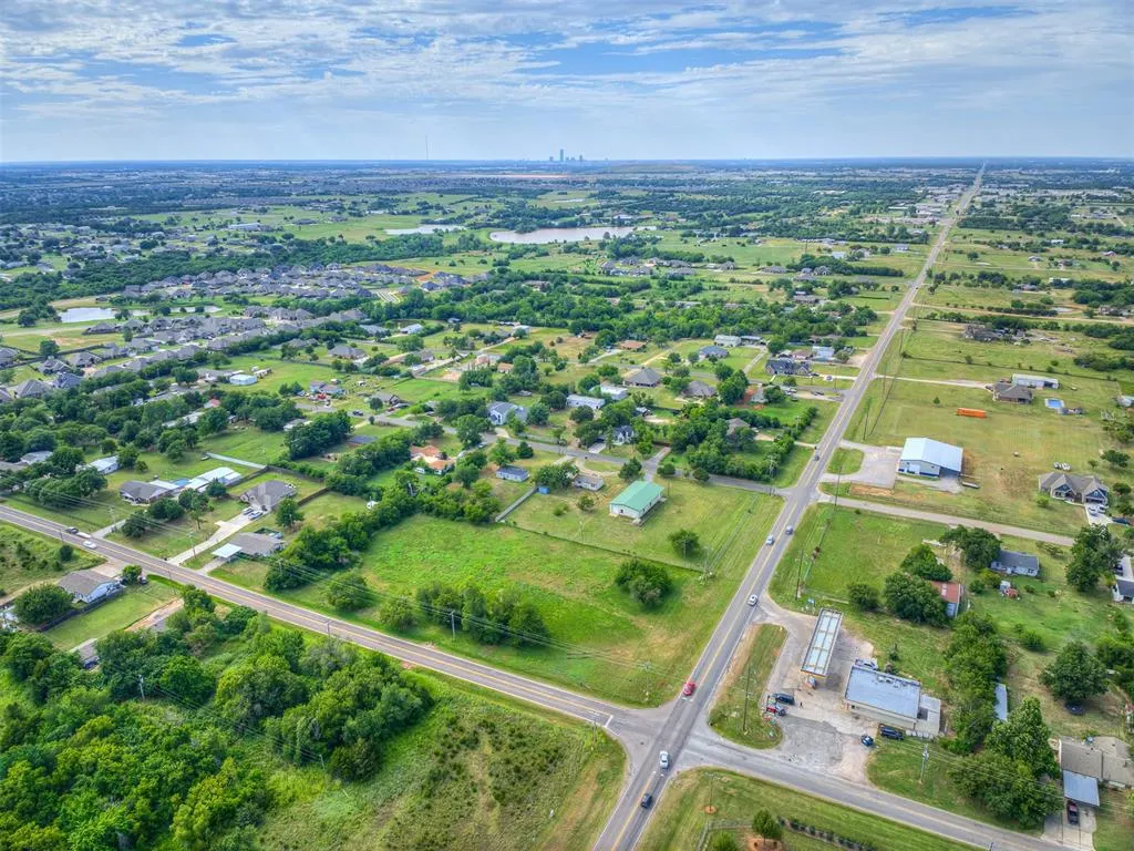 Photo 10 — NE 12th Street, Oklahoma City, OK 73160