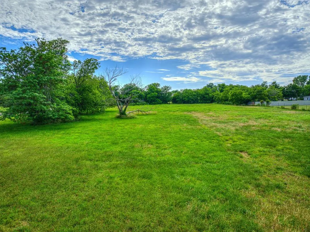 Photo 11 — NE 12th Street, Oklahoma City, OK 73160