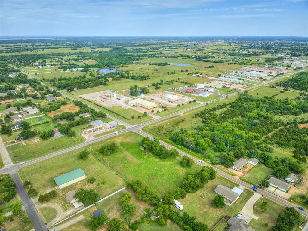 Photo 12 — NE 12th Street, Oklahoma City, OK 73160