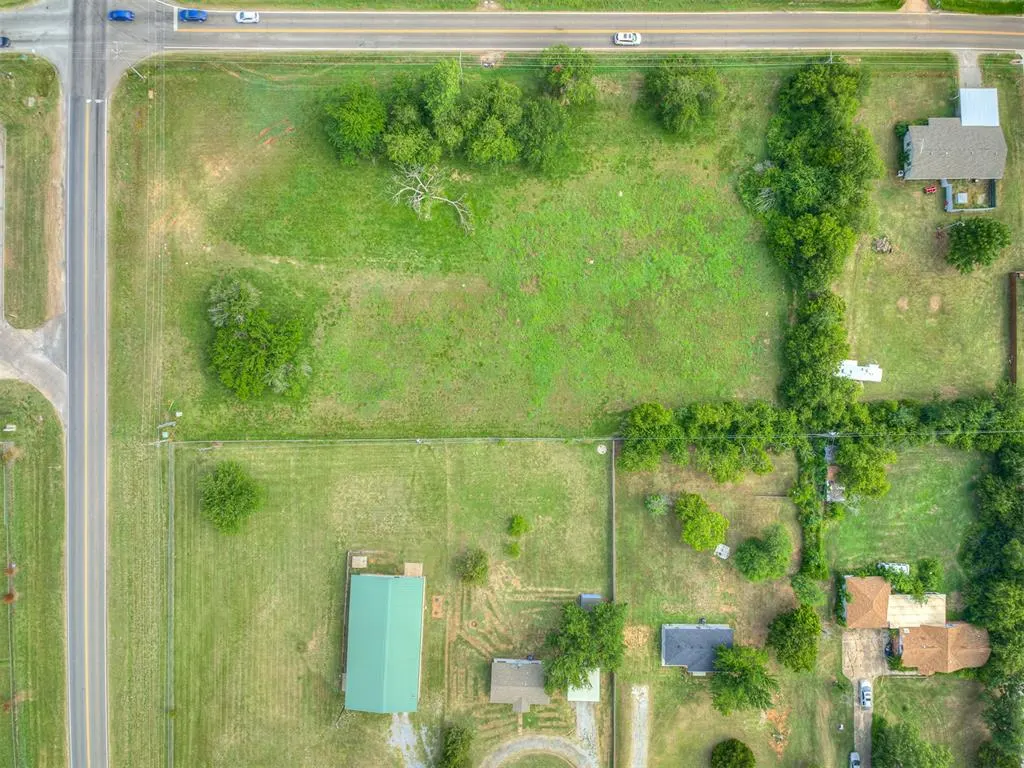 Photo 13 — NE 12th Street, Oklahoma City, OK 73160