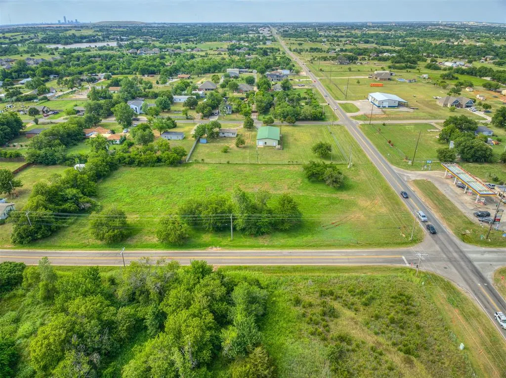 Photo 15 — NE 12th Street, Oklahoma City, OK 73160