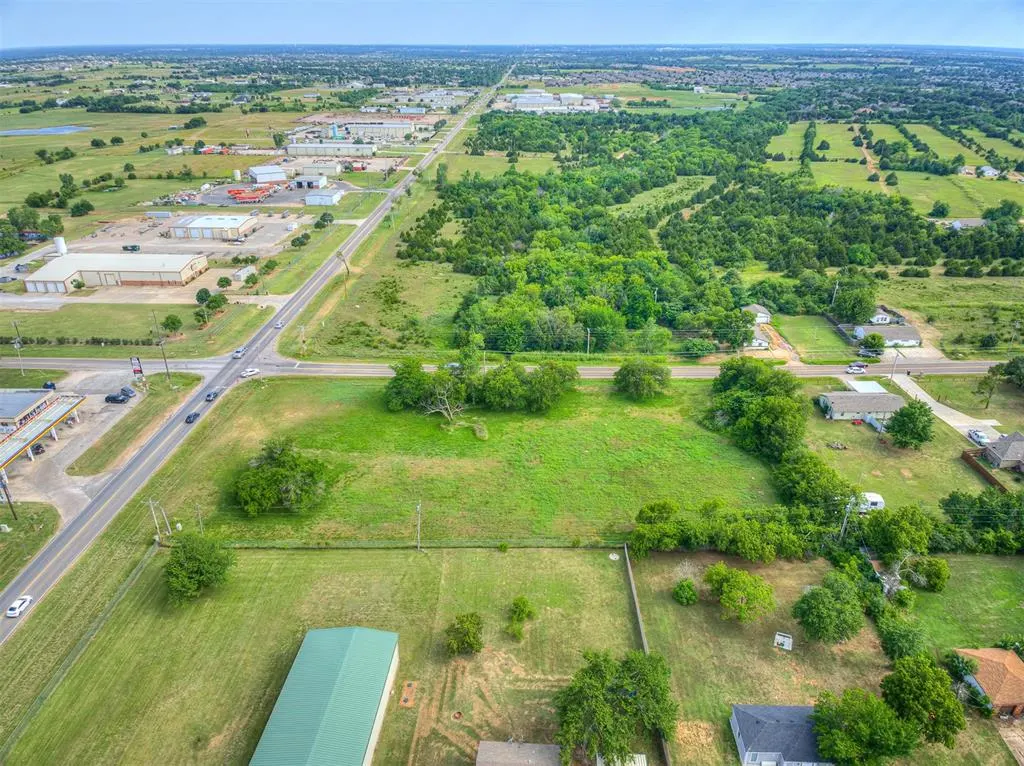 Photo 16 — NE 12th Street, Oklahoma City, OK 73160