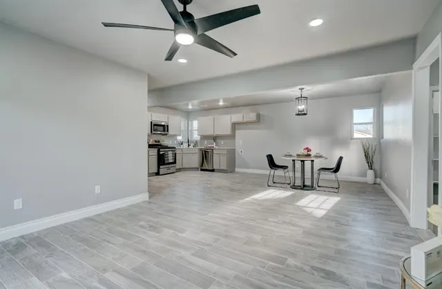 Photo 8 — 1500 SW 79th Terrace, Oklahoma City, OK 73159