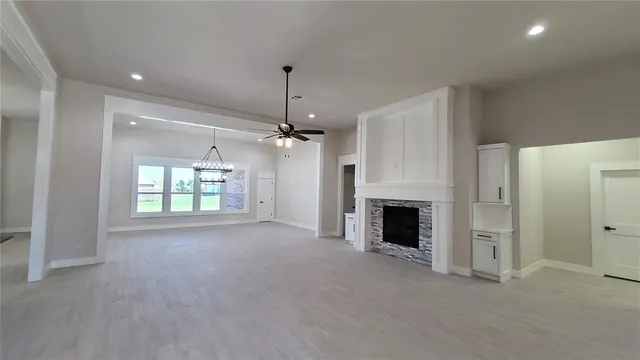 Photo 7 — 1425 W Harvard Way, Mustang, OK 73064