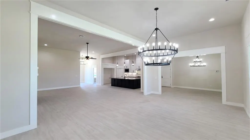 Photo 14 — 1425 W Harvard Way, Mustang, OK 73064