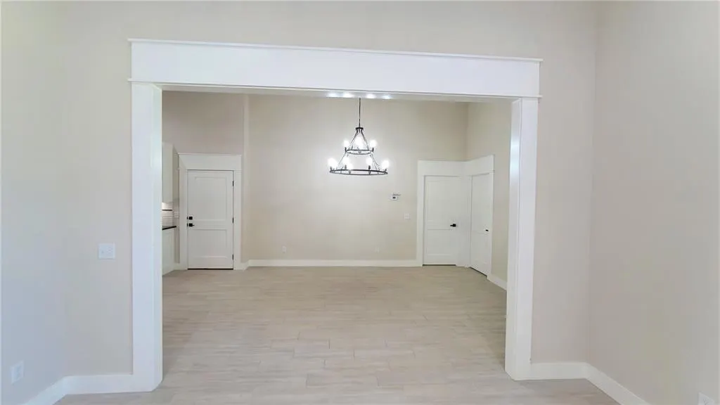 Photo 16 — 1425 W Harvard Way, Mustang, OK 73064