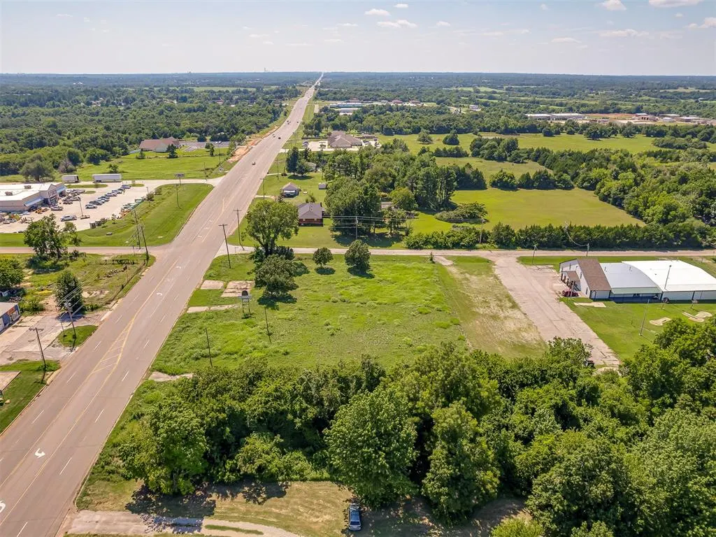 Photo 5 — 000 NE 23rd Street, Harrah, OK 73020