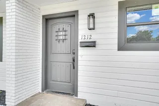 Sold home at 1212 Louanna Lane