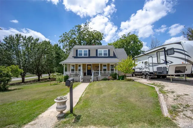 Photo 3 — 1200 E 4th Street, Sulphur, OK 73086