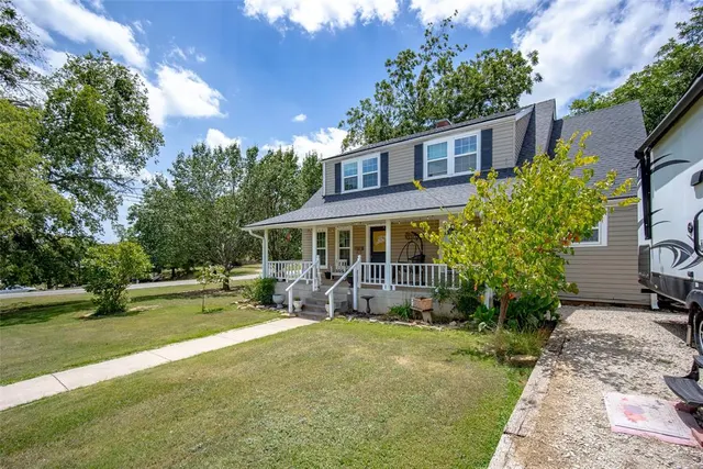 Photo 4 — 1200 E 4th Street, Sulphur, OK 73086