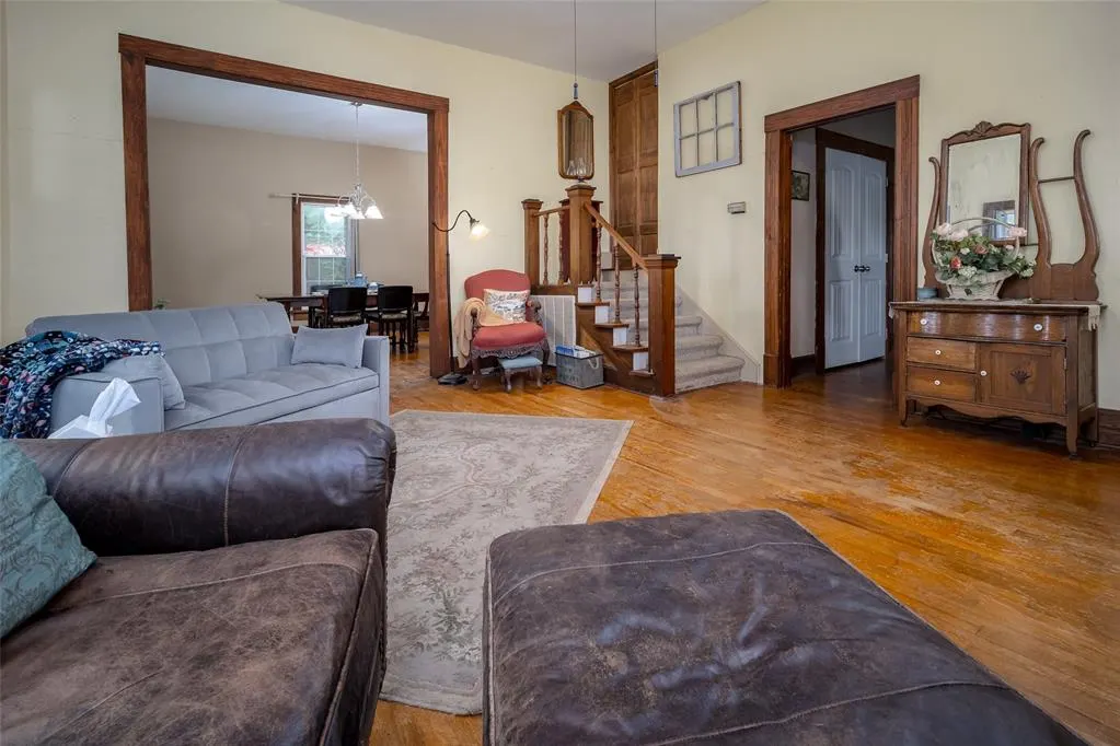 Photo 9 — 1200 E 4th Street, Sulphur, OK 73086