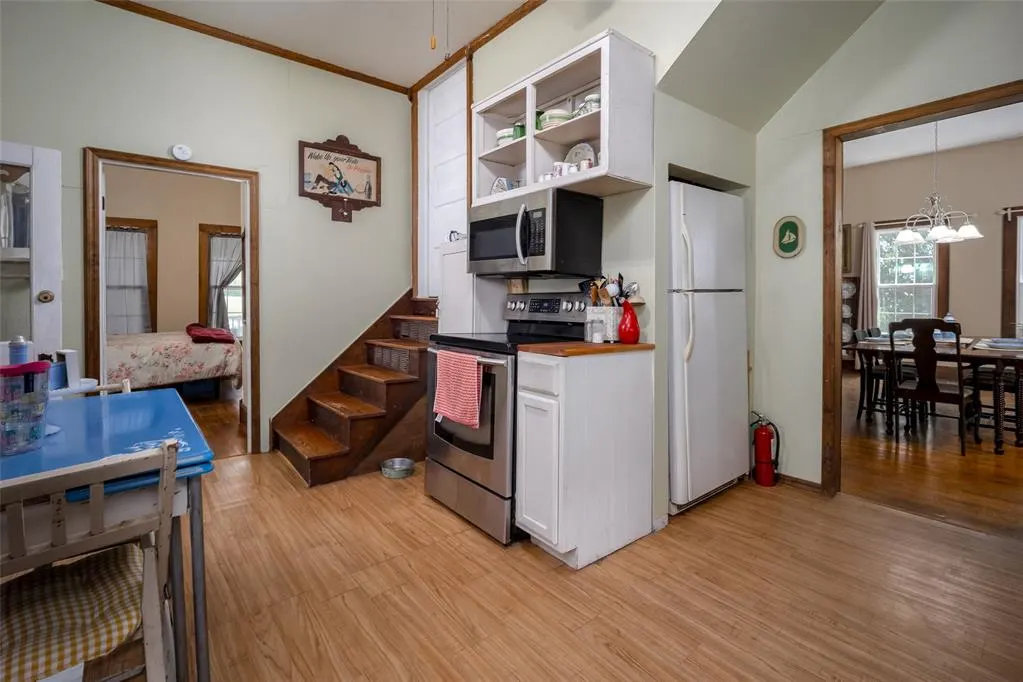 Photo 11 — 1200 E 4th Street, Sulphur, OK 73086