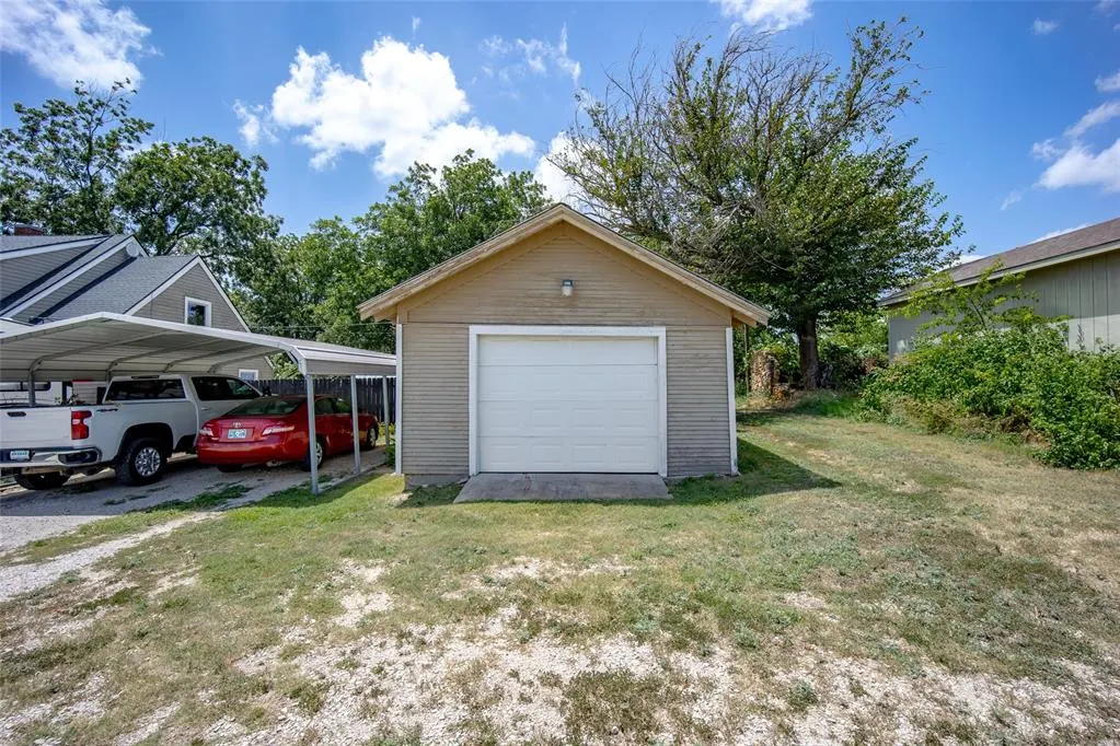 Photo 39 — 1200 E 4th Street, Sulphur, OK 73086