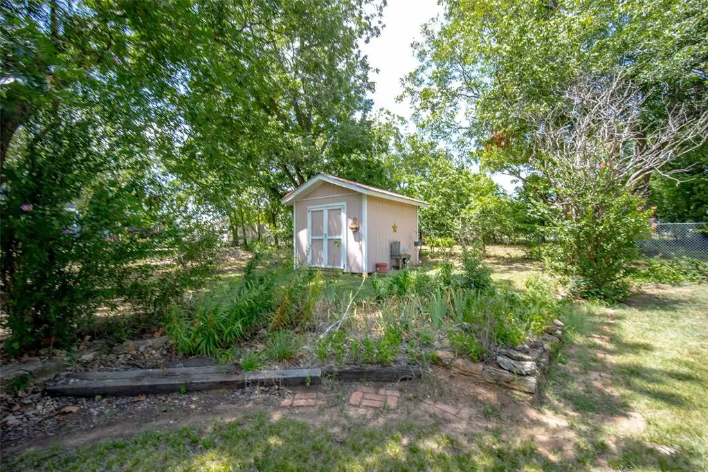 Photo 41 — 1200 E 4th Street, Sulphur, OK 73086