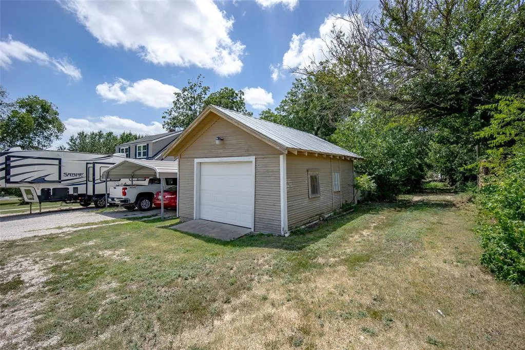 Photo 43 — 1200 E 4th Street, Sulphur, OK 73086