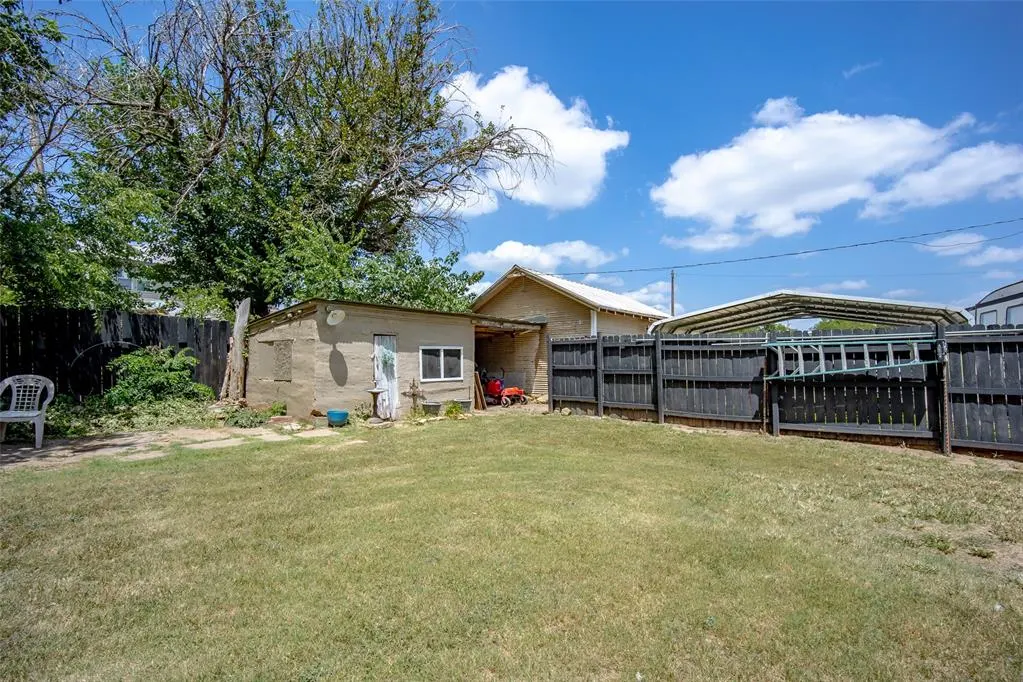 Photo 44 — 1200 E 4th Street, Sulphur, OK 73086