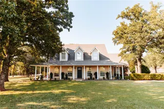 Sold home at 2018 Primrose Lane