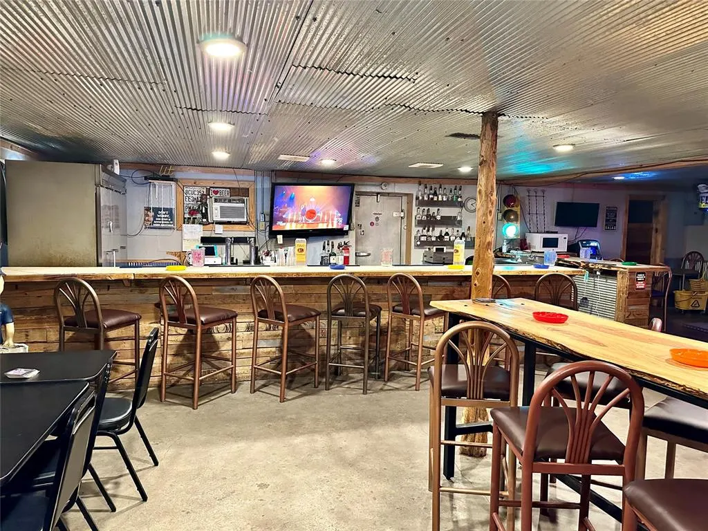 Photo 2 — 9409 N Hiwassee Road, Jones, OK 73049