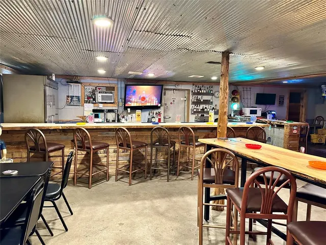 Photo 2 — 9409 N Hiwassee Road, Jones, OK 73049