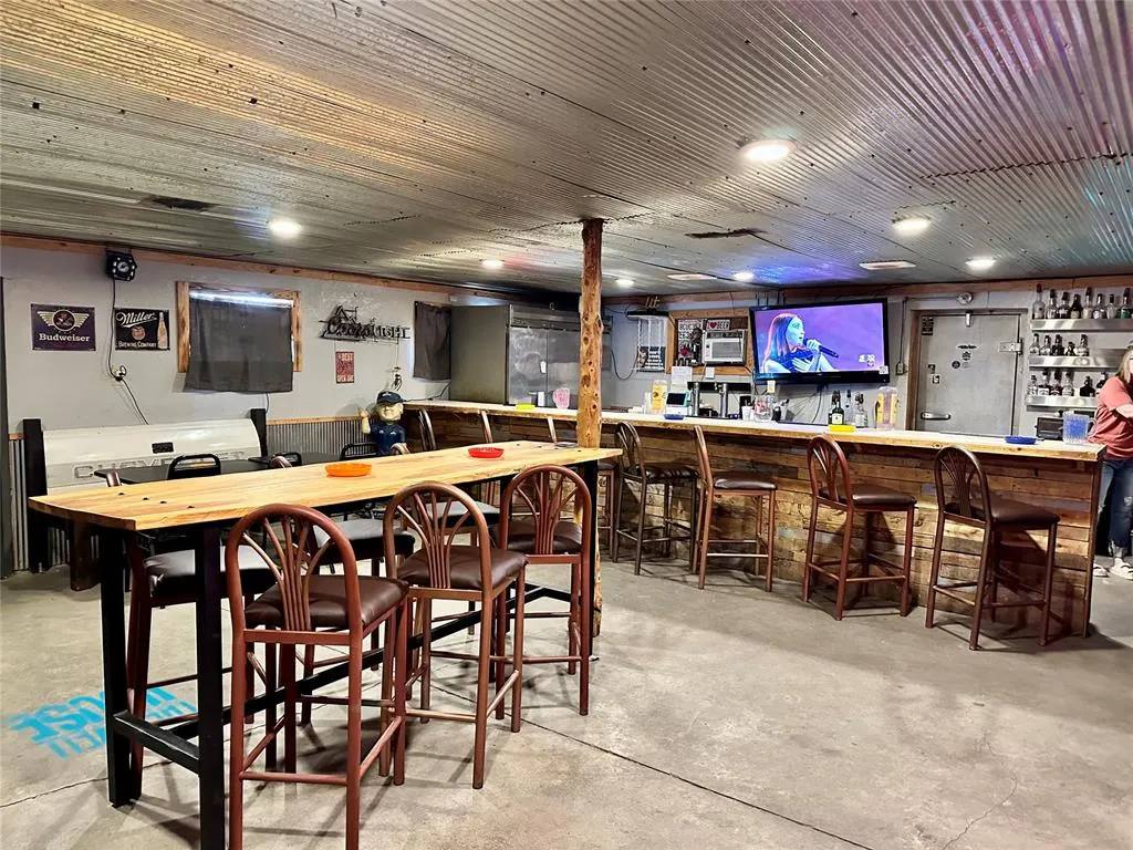 Photo 4 — 9409 N Hiwassee Road, Jones, OK 73049