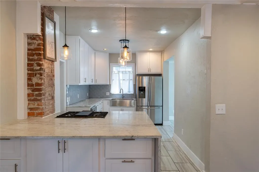 Photo 5 — 615 NW 18th Street, Oklahoma City, OK 73103