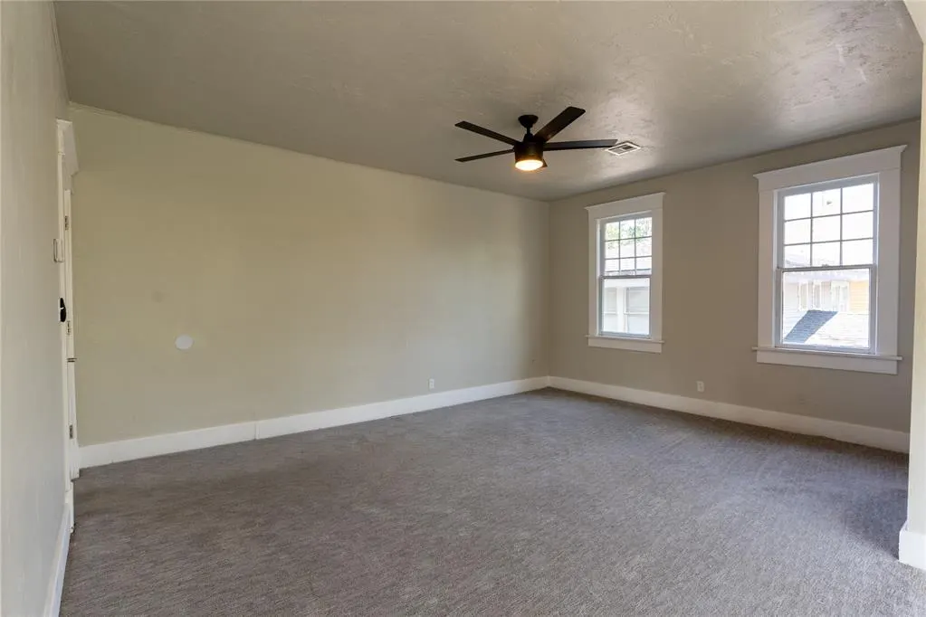 Photo 18 — 615 NW 18th Street, Oklahoma City, OK 73103