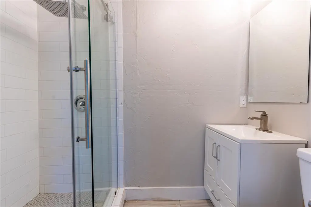 Photo 30 — 615 NW 18th Street, Oklahoma City, OK 73103