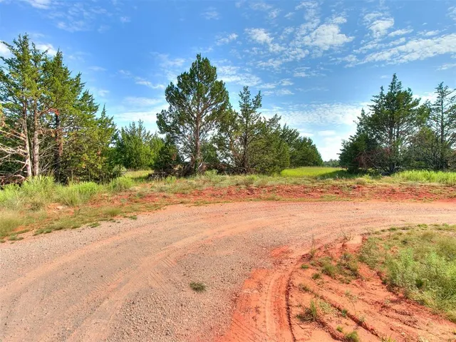 Photo 5 — 7671 Redbud Trail, Guthrie, OK 73044