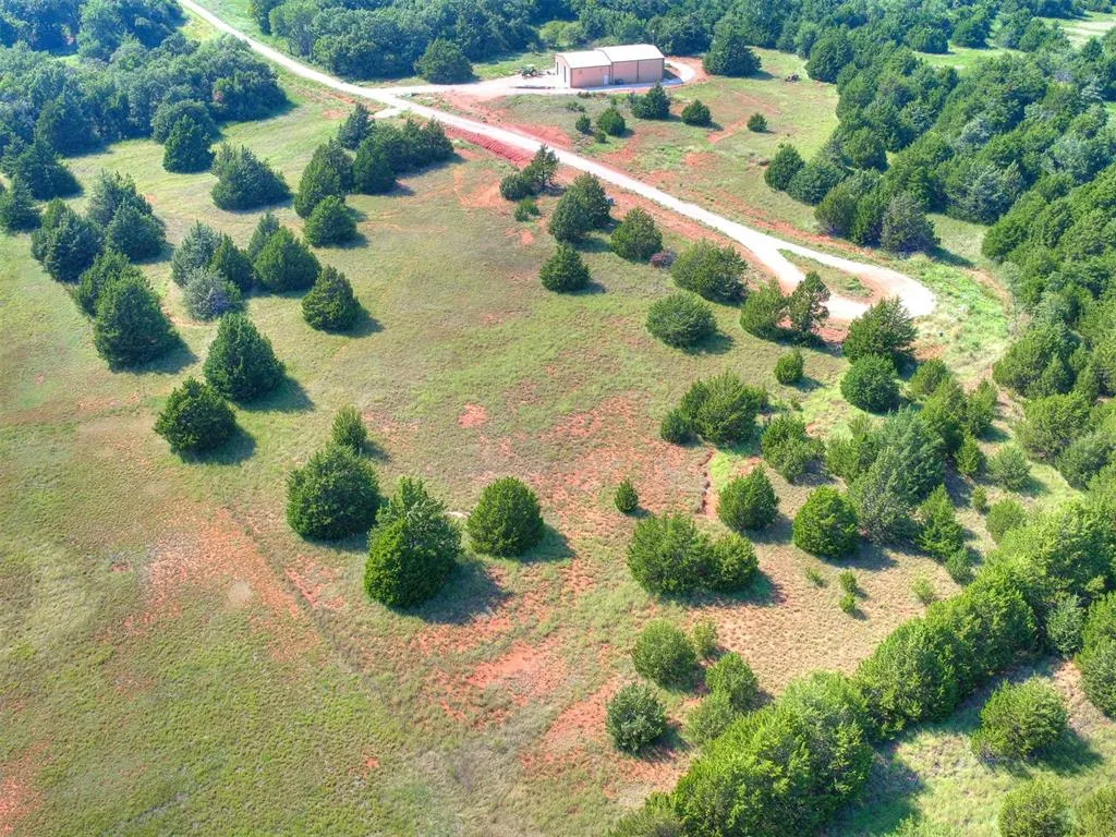 Photo 25 — 7671 Redbud Trail, Guthrie, OK 73044