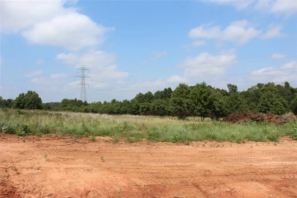 Photo 4 — E 1060 Road, McLoud, OK 74851
