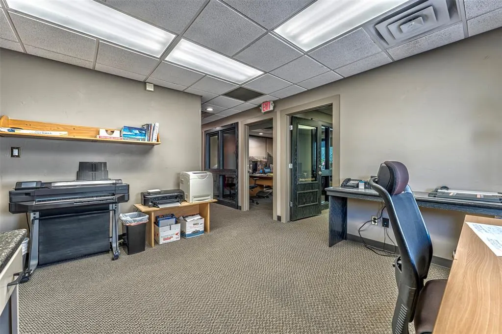 Photo 13 — 921 N LAHOMA Avenue, Norman, OK 73069