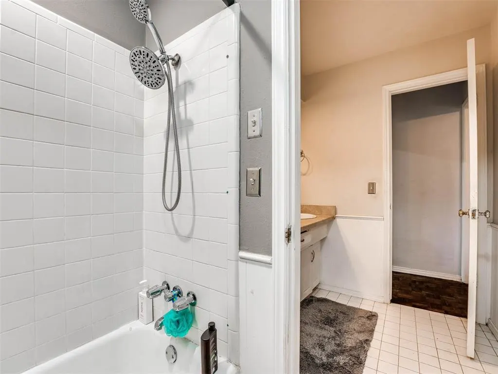 Photo 24 — 3208 NW 54th Street, Oklahoma City, OK 73112